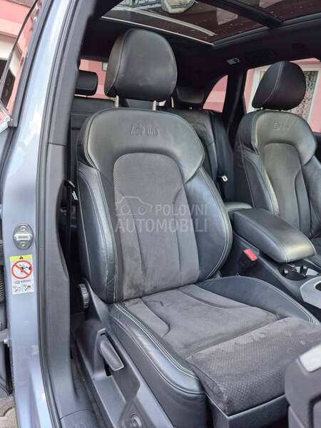Audi Q5 2.0TDI 3XS-LINE/PANO