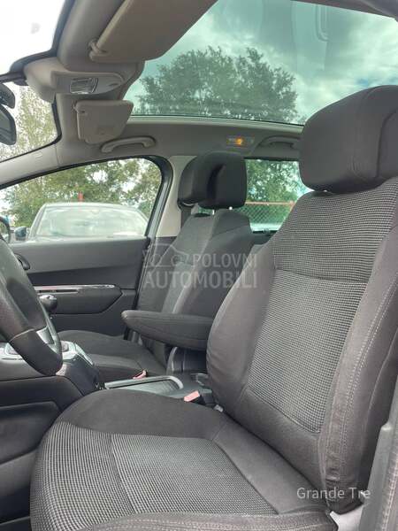 Peugeot 5008 1.6 HDi