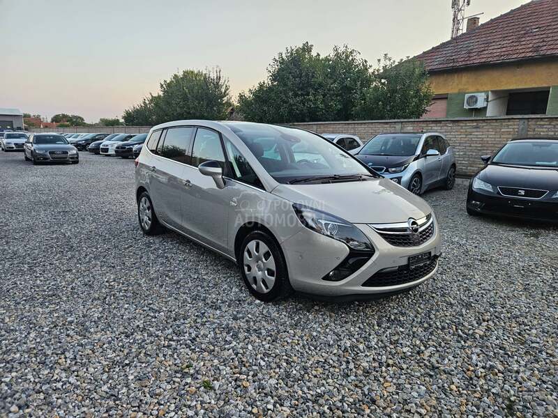 Opel Zafira 