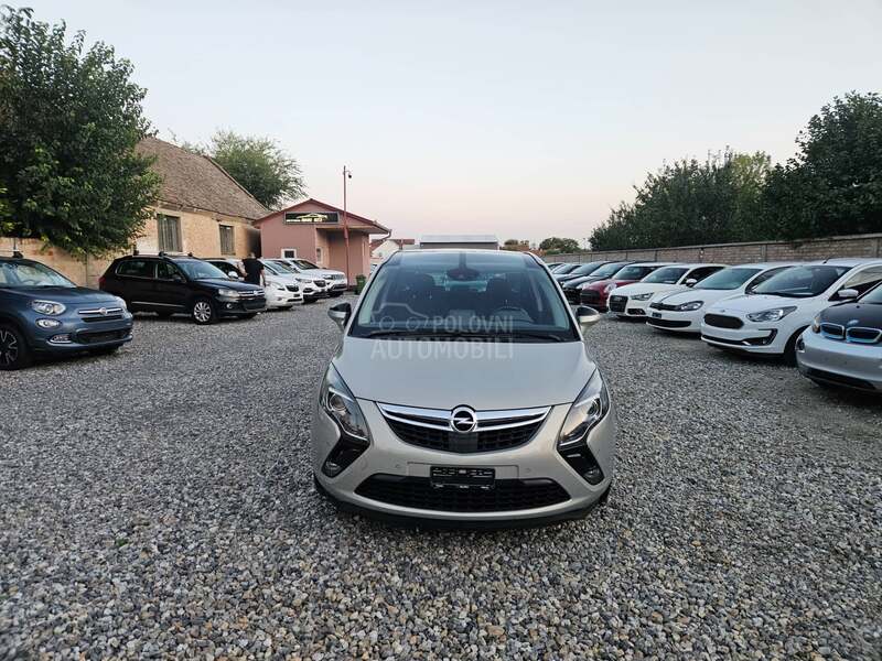 Opel Zafira 