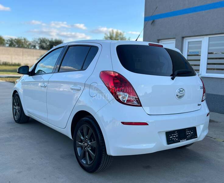 Hyundai i20 1.2 bluedrive,led,CH