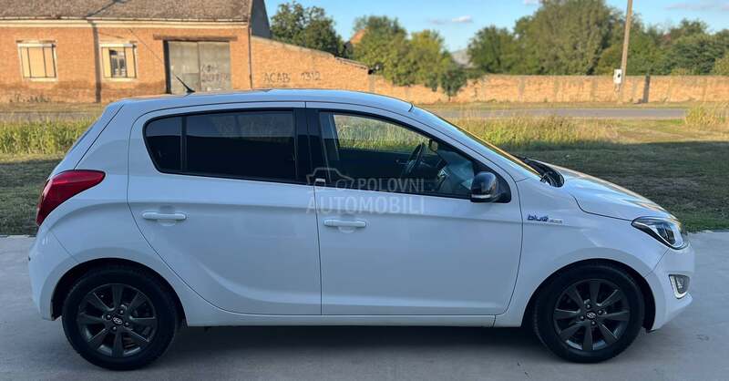 Hyundai i20 1.2 bluedrive,led,CH