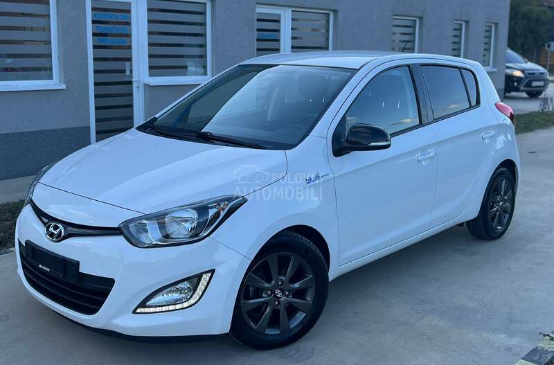 Hyundai i20 1.2 bluedrive,led,CH