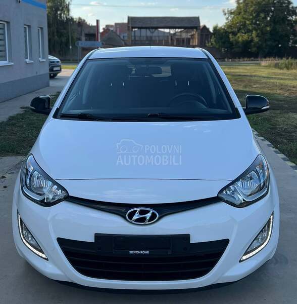Hyundai i20 1.2 bluedrive,led,CH