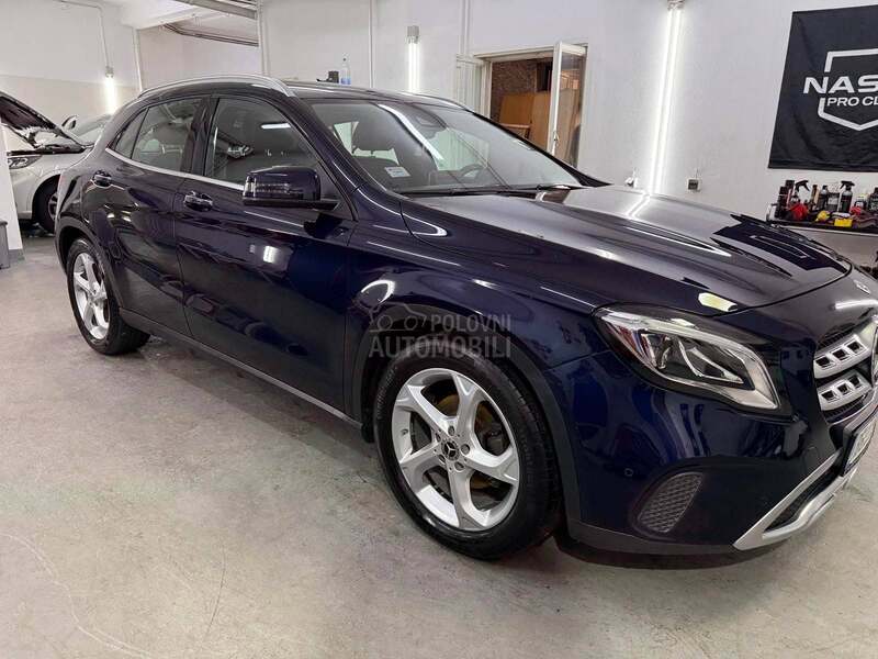 Mercedes Benz GLA 180 D