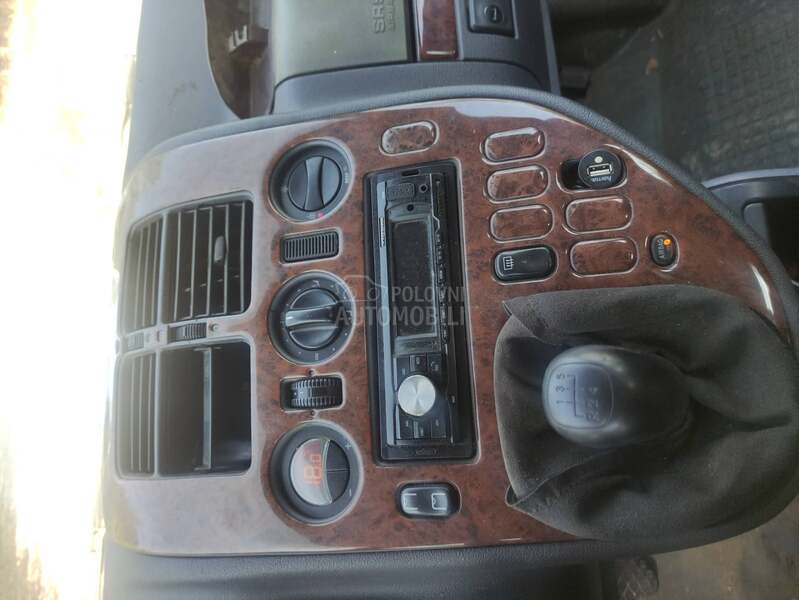 Mercedes Benz Vito 