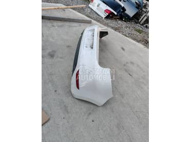 branik za Volkswagen Golf 6 od 2008. do 2012. god.