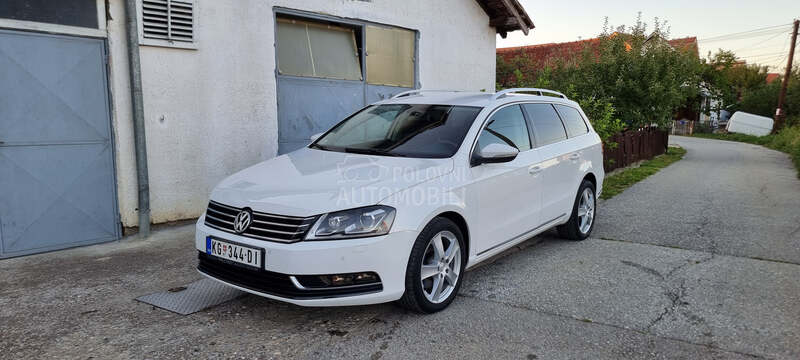 Volkswagen Passat B7 2.0 DSG highline