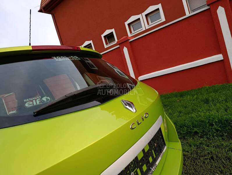 Renault Clio 1.2 Voyage Op is