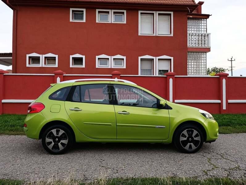 Renault Clio 1.2 Voyage Op is