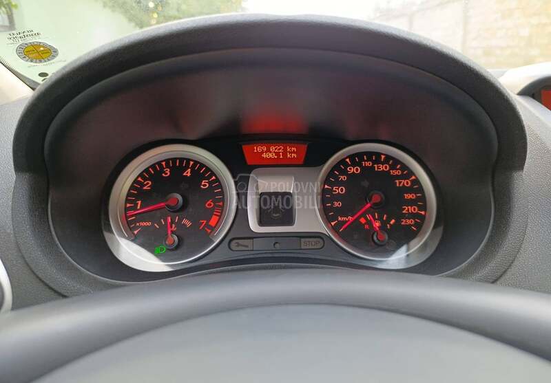 Renault Clio 1.2 Voyage Op is