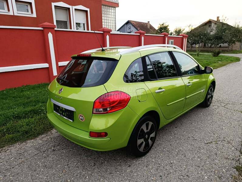 Renault Clio 1.2 Voyage Op is