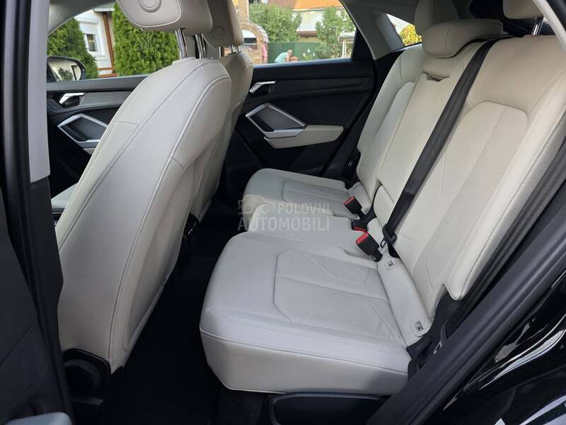 Audi Q3 SB MATRIX S-LINE
