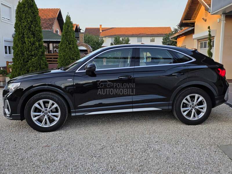 Audi Q3 SB MATRIX S-LINE