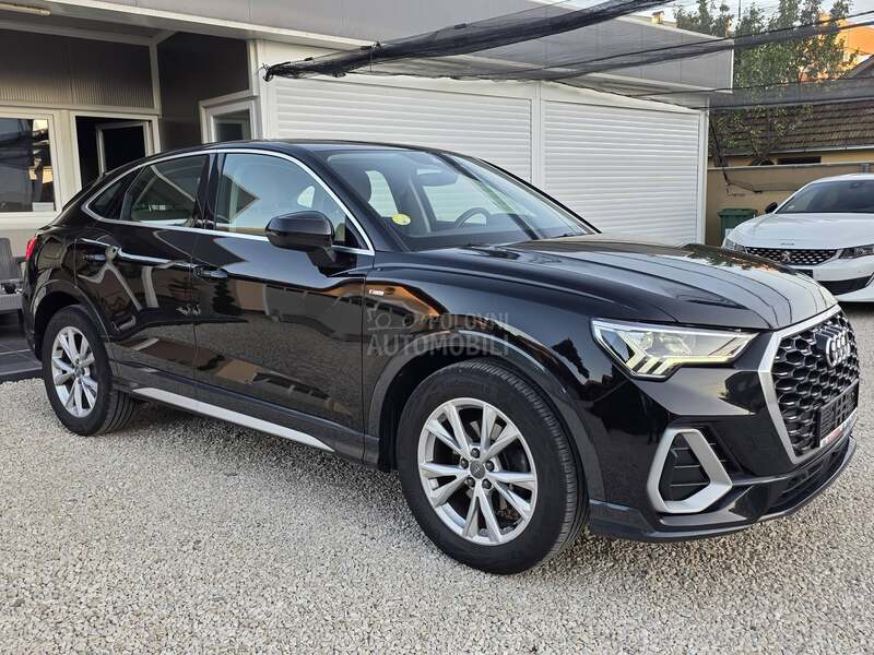 Audi Q3 SB MATRIX S-LINE