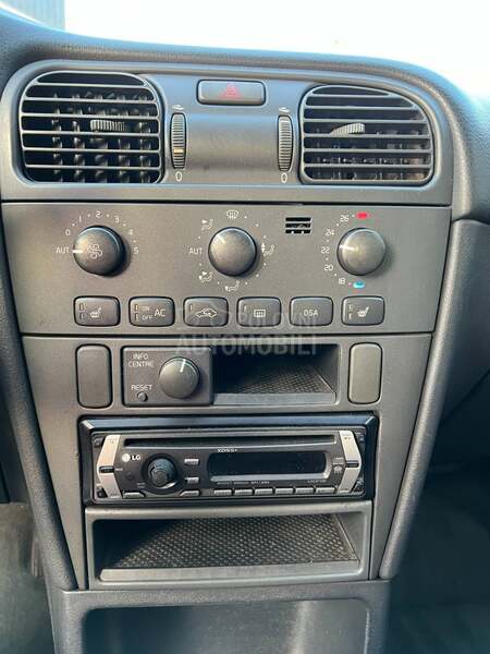 Volvo V40 2.0T