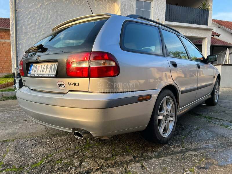 Volvo V40 2.0T
