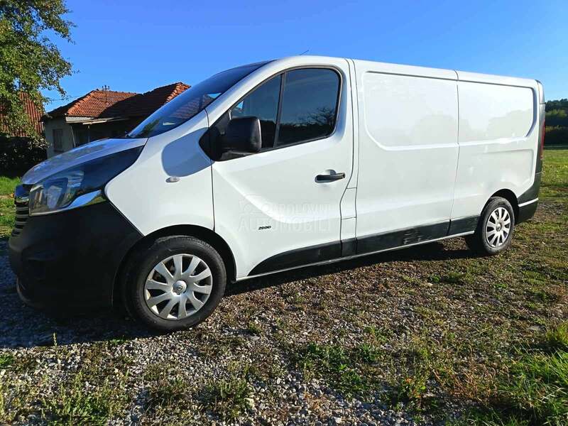 Opel Vivaro L2H1