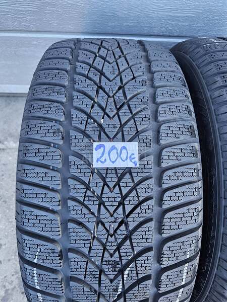Dunlop 245/45 R17 Zimska