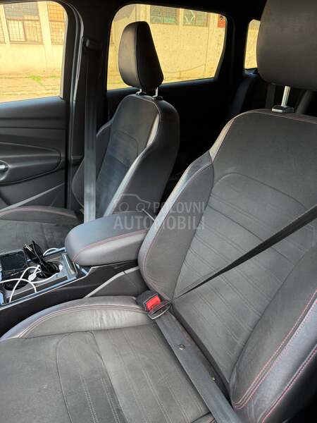 Ford Kuga SCTI