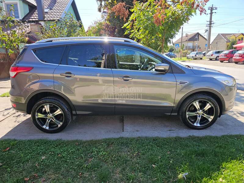 Ford Kuga 2.0Tdci TITANIUM CH