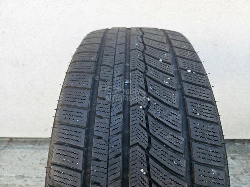 Austone 225/55 R18 Zimska