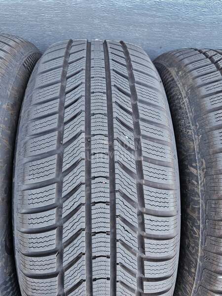 Continental 235/60 R18 Zimska