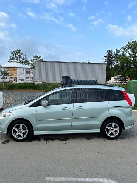 Mazda 5 