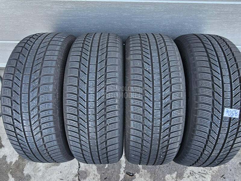 Continental 235/55 R18 Zimska