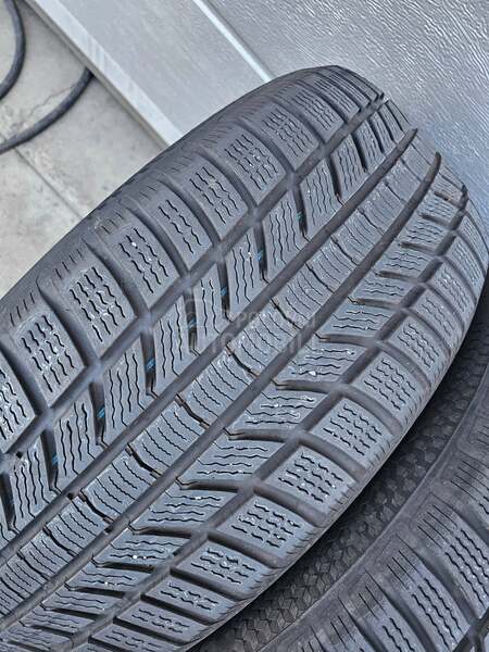Continental 235/55 R18 Zimska