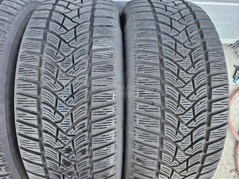 Dunlop 205/55 R17 Zimska