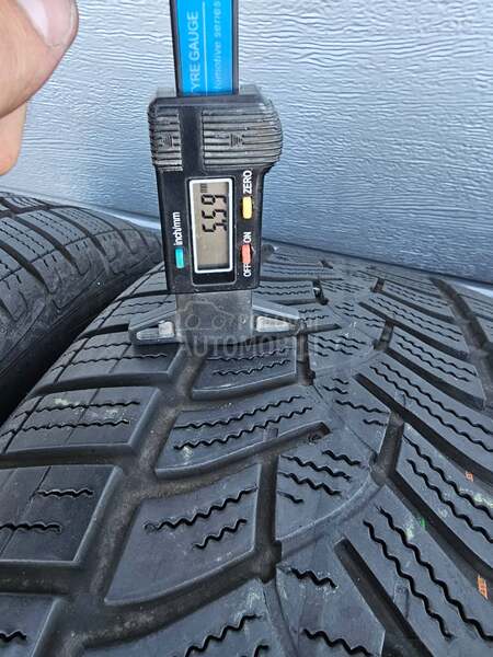 Goodyear 225/50 R17 Zimska