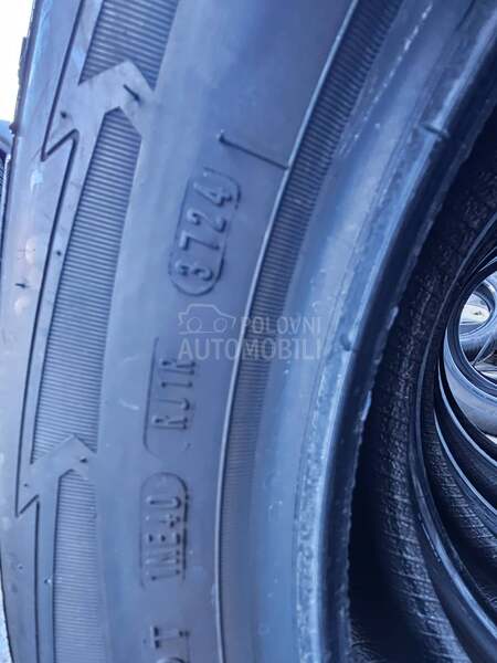 Goodyear 225/50 R17 Zimska