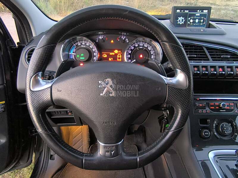 Peugeot 3008 2.0HDI HYbrid4 FUL
