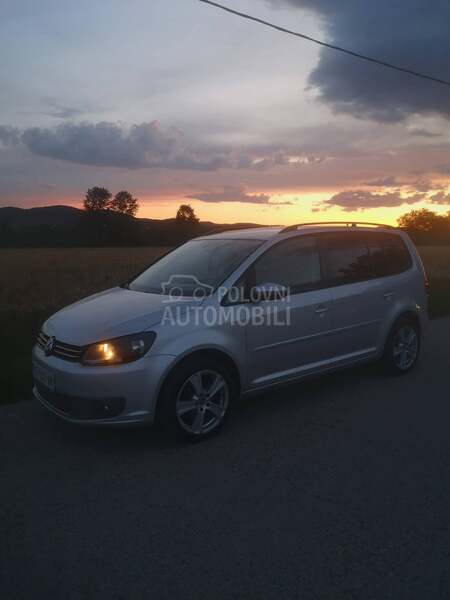 Volkswagen Touran tsi