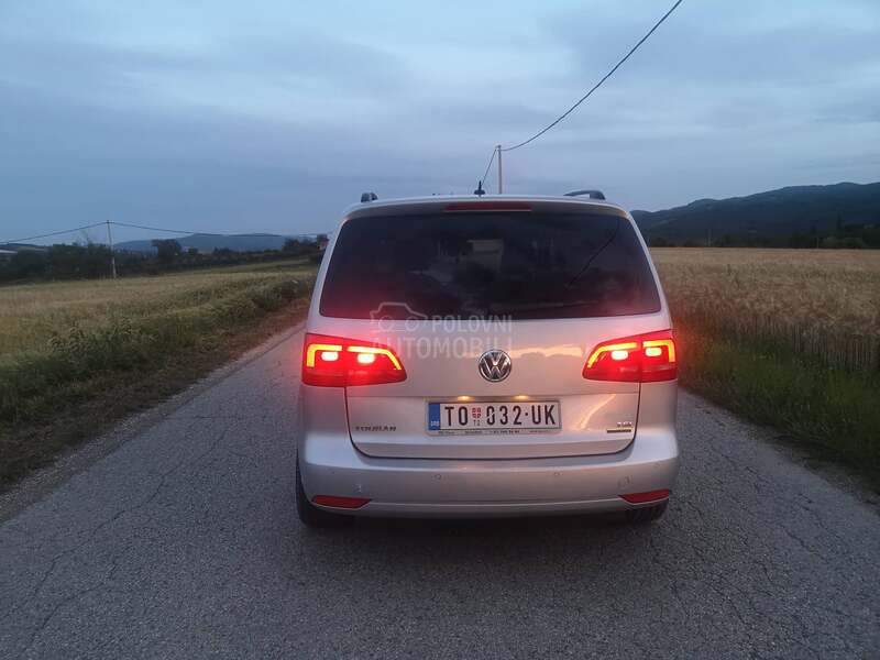 Volkswagen Touran tsi