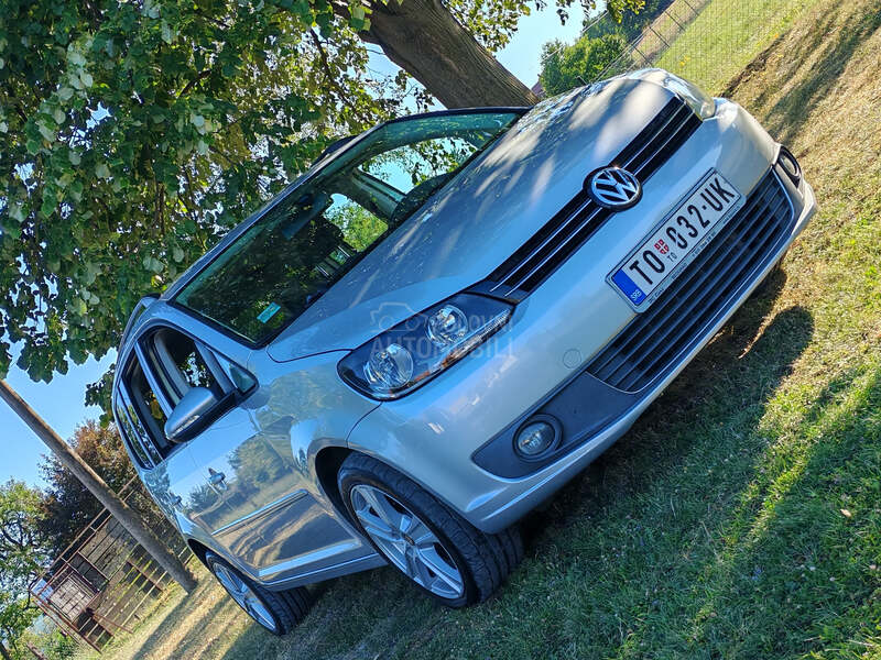 Volkswagen Touran tsi