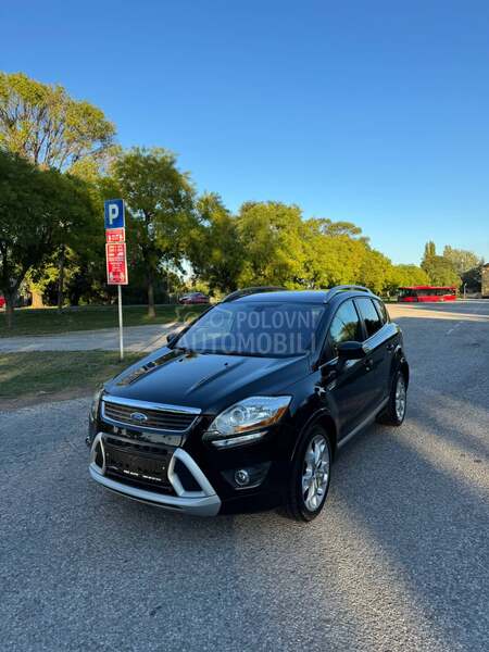 Ford Kuga INDIVIDUAL/0RG. K.M.