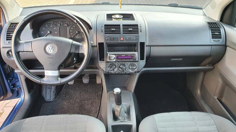 Volkswagen Polo 1.2, b.e.n.z.i.n.