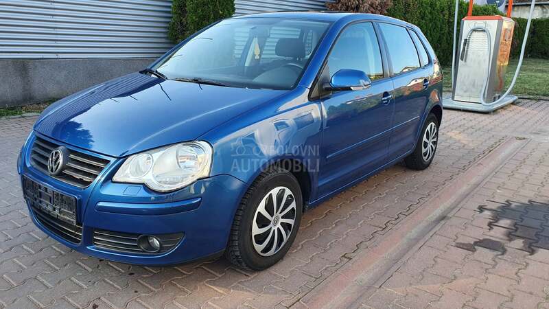 Volkswagen Polo 1.2, b.e.n.z.i.n.