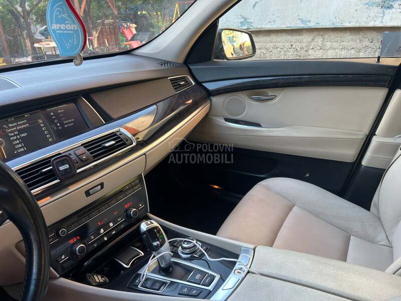 BMW 530 GT 3.0