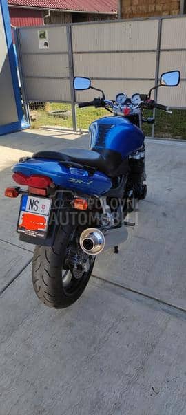 Kawasaki ZR 7