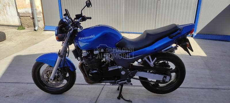Kawasaki ZR 7