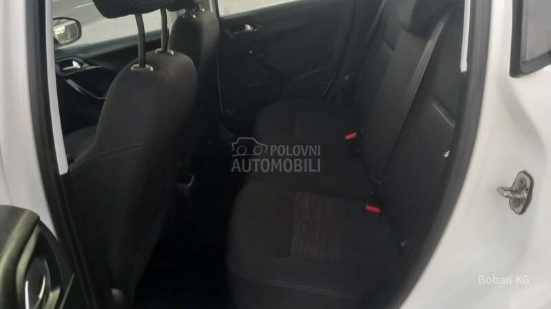 Peugeot 208 1.4 hdi
