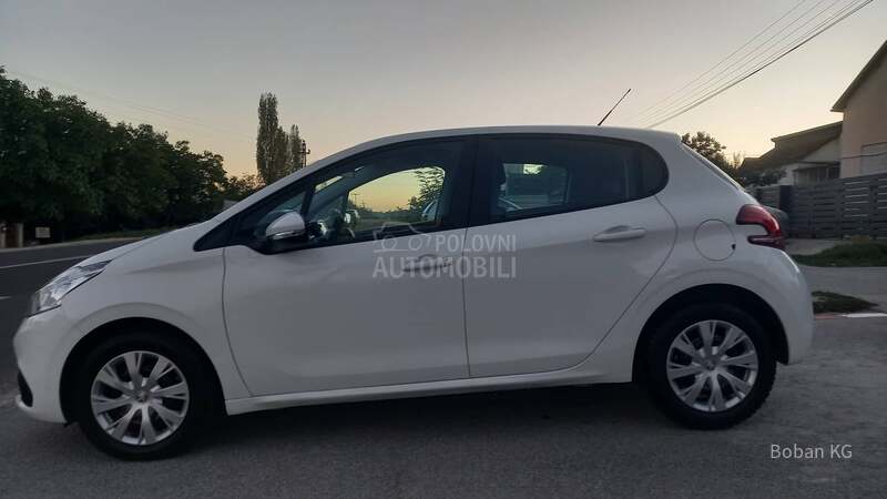 Peugeot 208 1.4 hdi