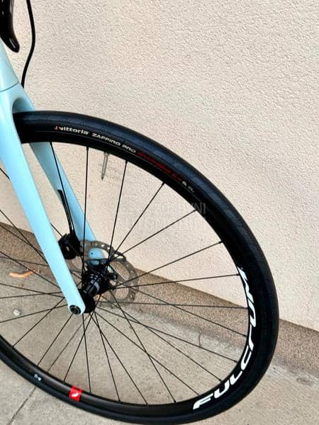 Cervelo caledonia 28