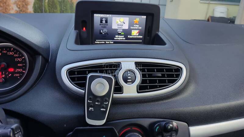 Renault Clio 1.5 DCI TomTom