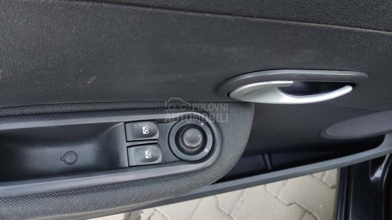 Renault Clio 1.5 DCI TomTom