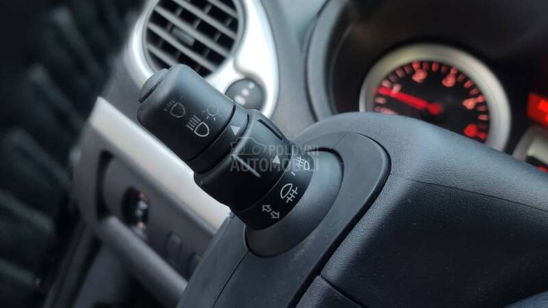 Renault Clio 1.5 DCI TomTom