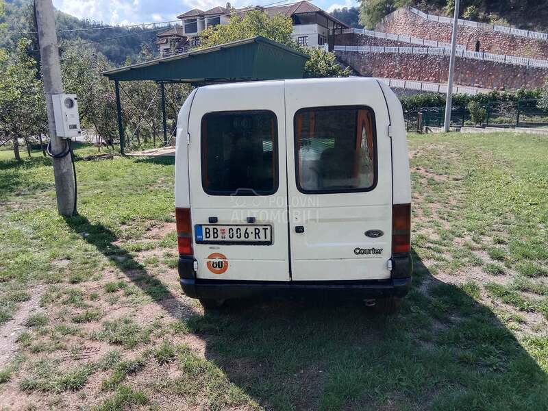 Ford Courier 